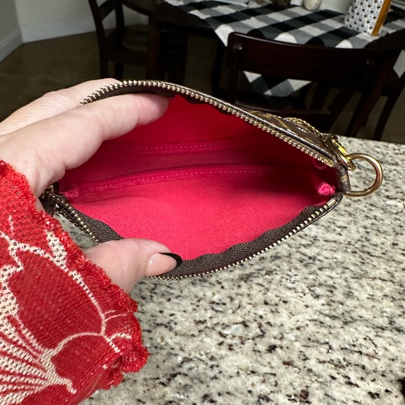 Louis Vuitton limited edition mini pochette - Picture 8 of 10